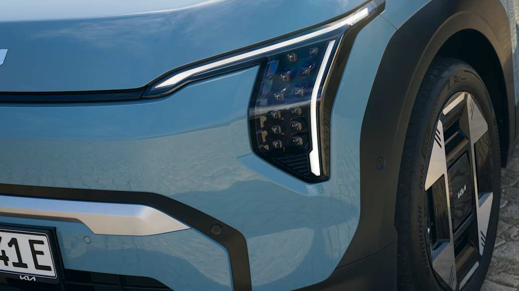 Detail des Kia EV3 der Front Scheinwerfer