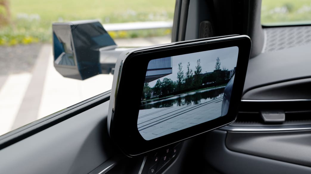 Der Monitor im Cockpit des Kia EV9