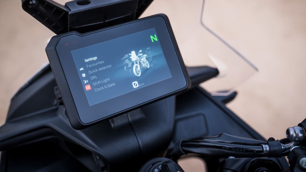 Display der KTM 790 Adventure