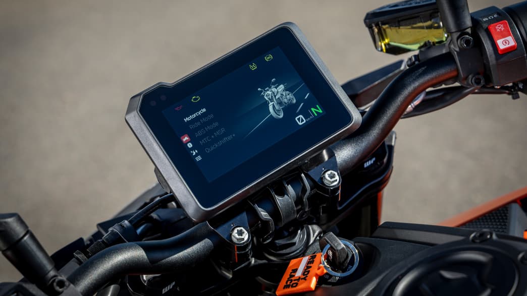 Display der KTM 990 Duke