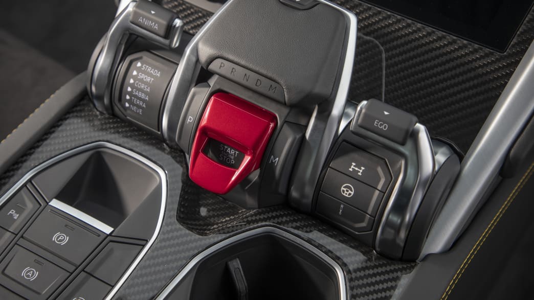 Die Schaltung eines Lamborghini Urus