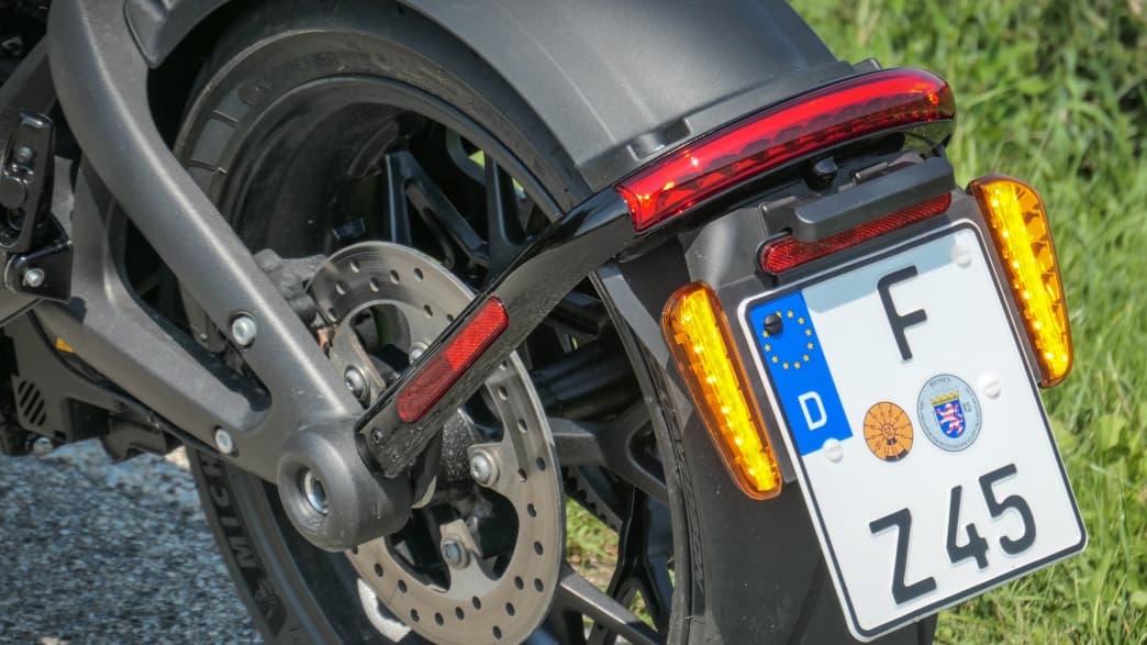 Rücklicht und Bremsscheibe der Livewire One