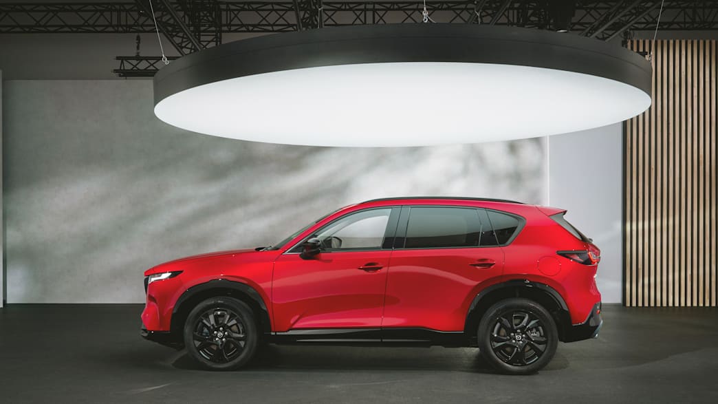Seitenansicht des Mazda CX-5