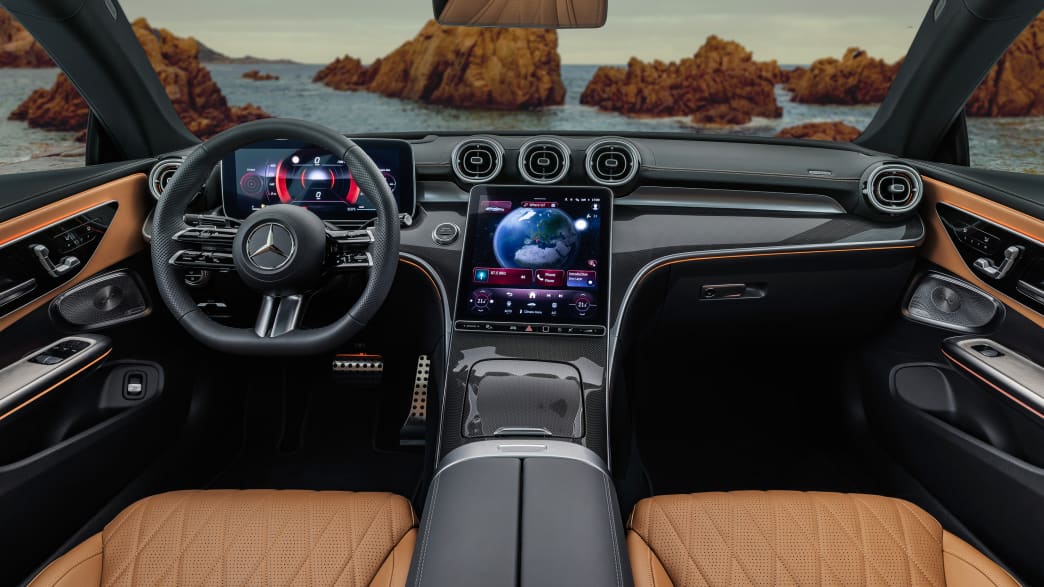 Detailaufnahme des Cockpits des Mercedes CLE