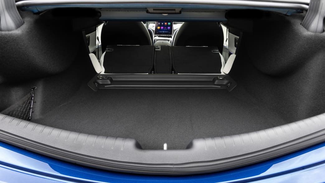 Kofferraum des neuen Mercedes CLE 450 Coupé