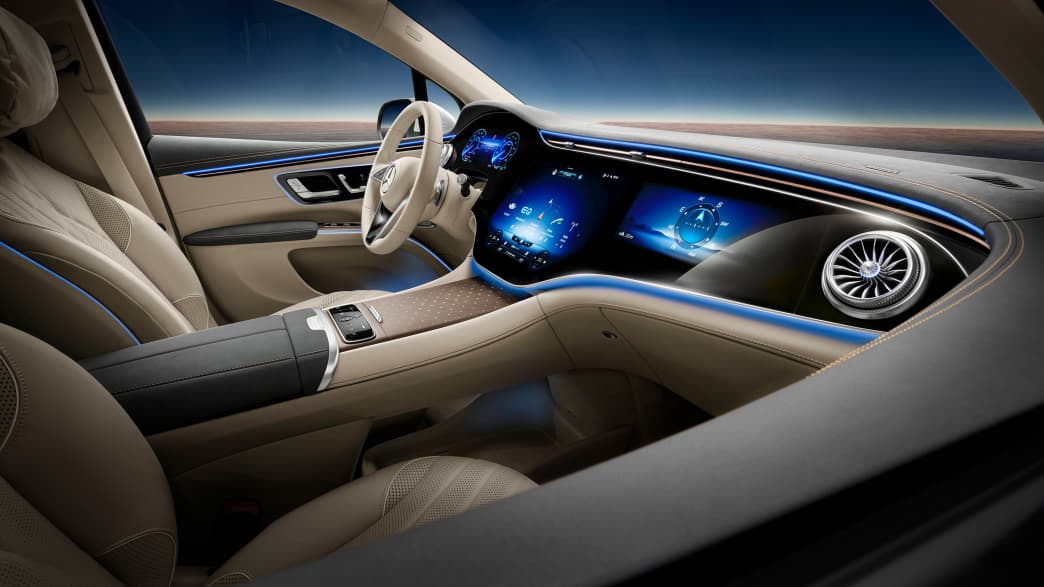 Das Cockpit des Mercedes EQS SUV