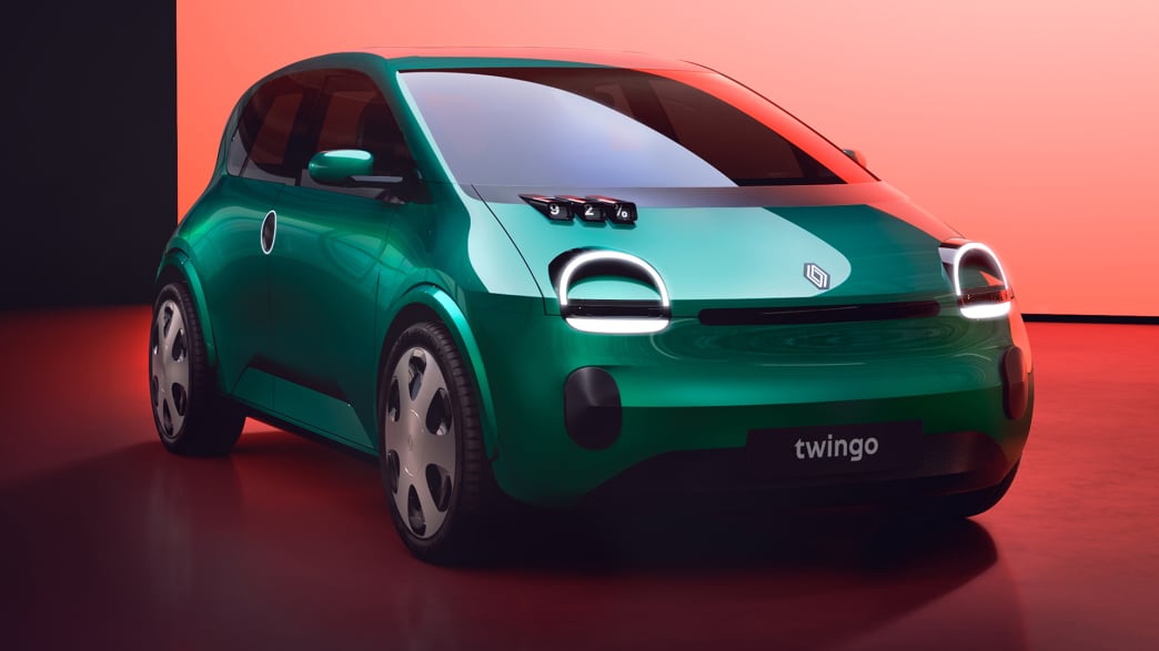 Front und Seitenansicht eines stehenden Renault Twingo Electric