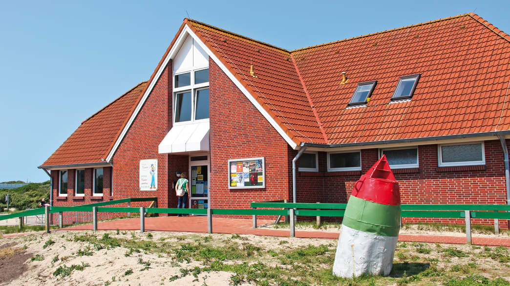 Außenansicht von Onnos Kinderspöölhus auf Baltrum