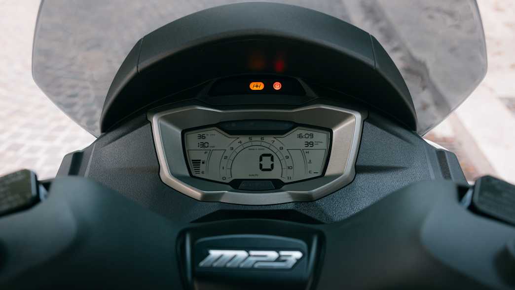 Display der Piaggio MP3 310