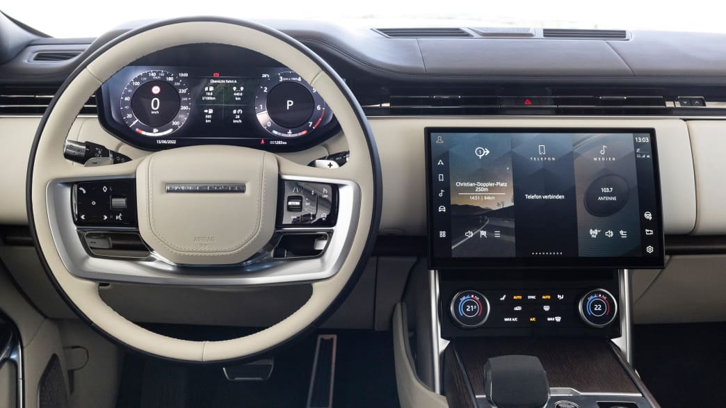 Cockpit des Range Rover