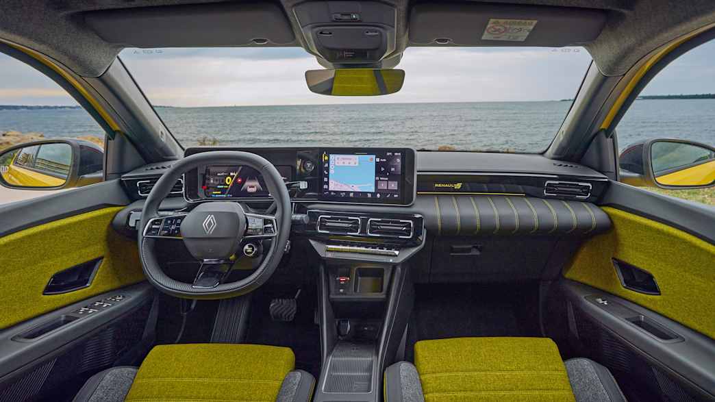 Cockpit eines Renault 5