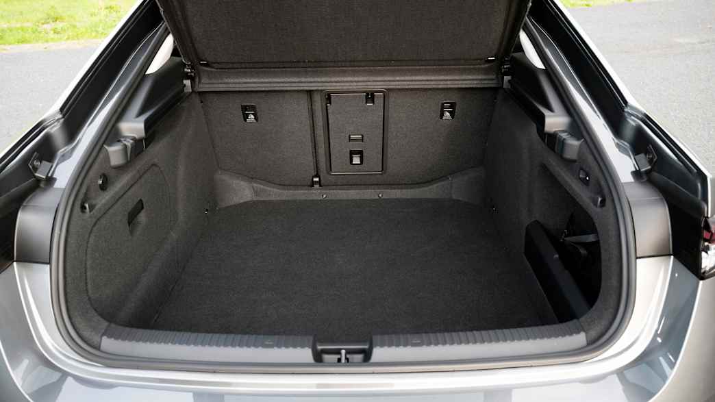 Kofferraum des Skoda Superb 1.5 TSI mHEV