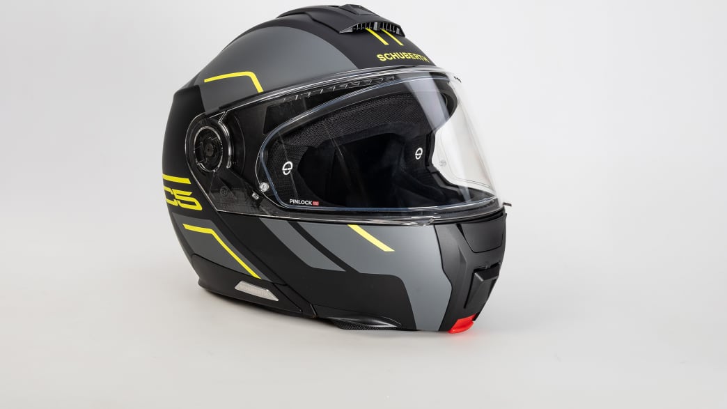 Der Klapphelm Schuberth im Helmtest