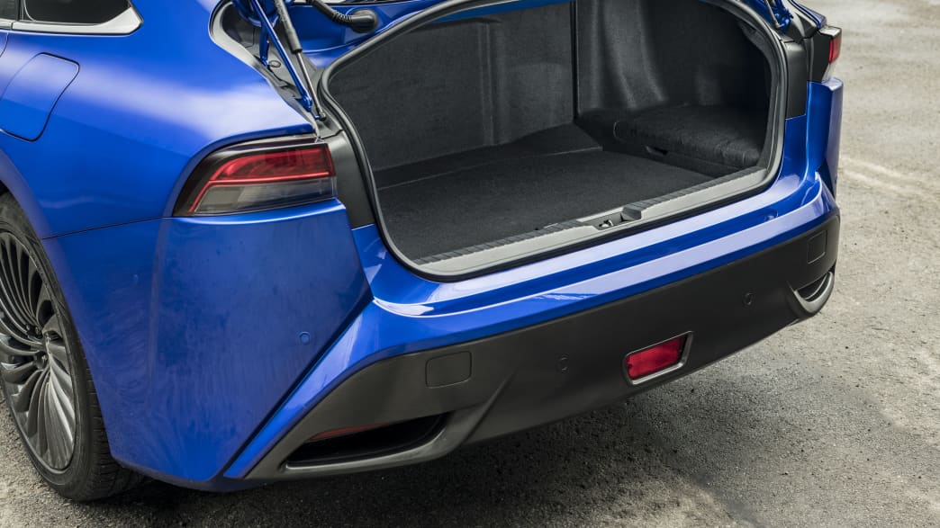 Kofferraum des Toyota Mirai