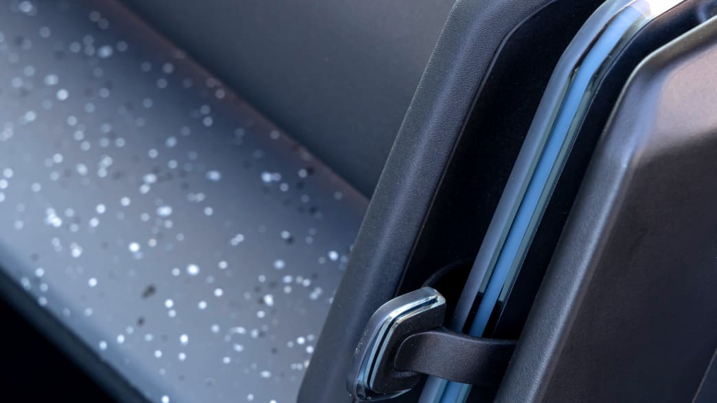 Luftausströmer und Airbag im SUV Volvo EX 30