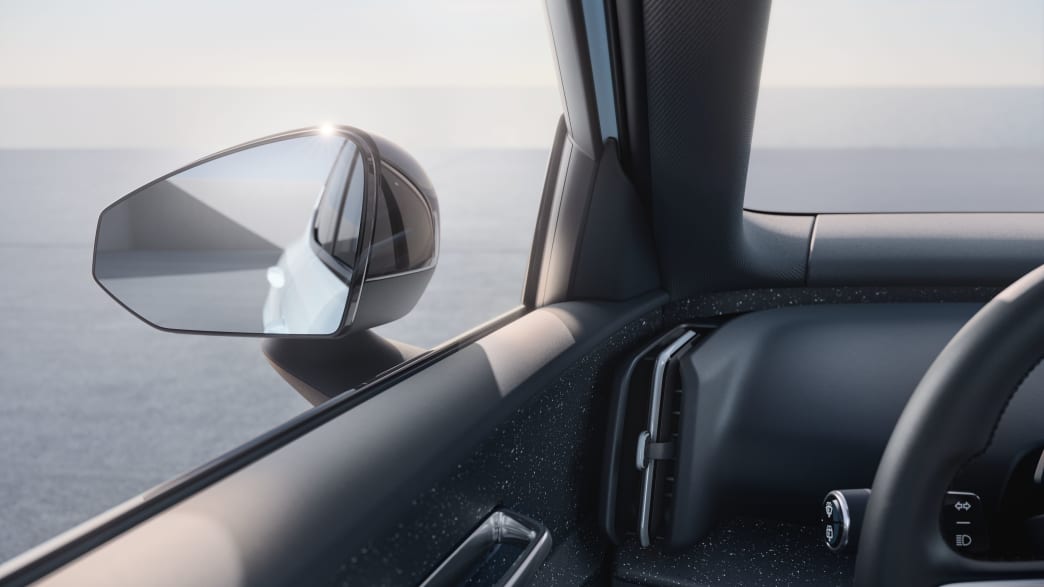 Außenspiegel und Griffe im SUV Volvo EX 30