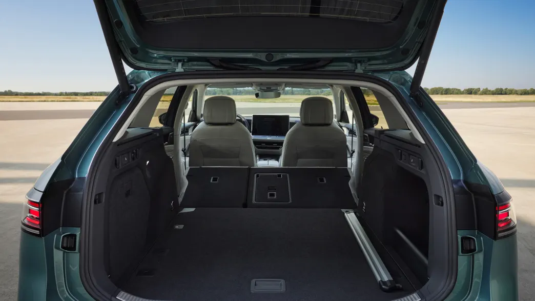 VW Passat Variant im Test (2019): der überarbeitete Mittelklasse-Kombis  setzt neue Akzente 
