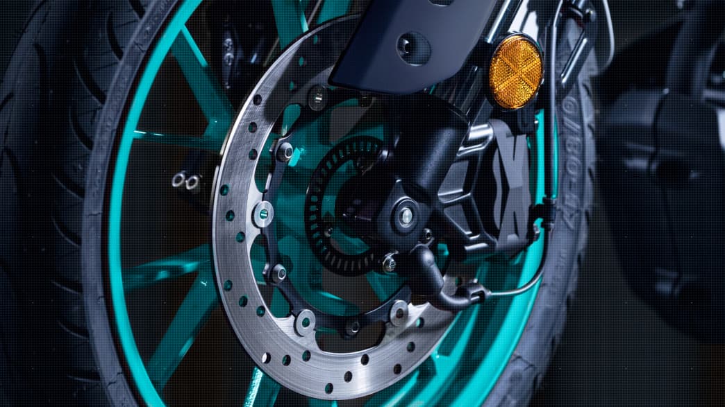 Detailaufnahme des Reifen der MT125 von Yamaha