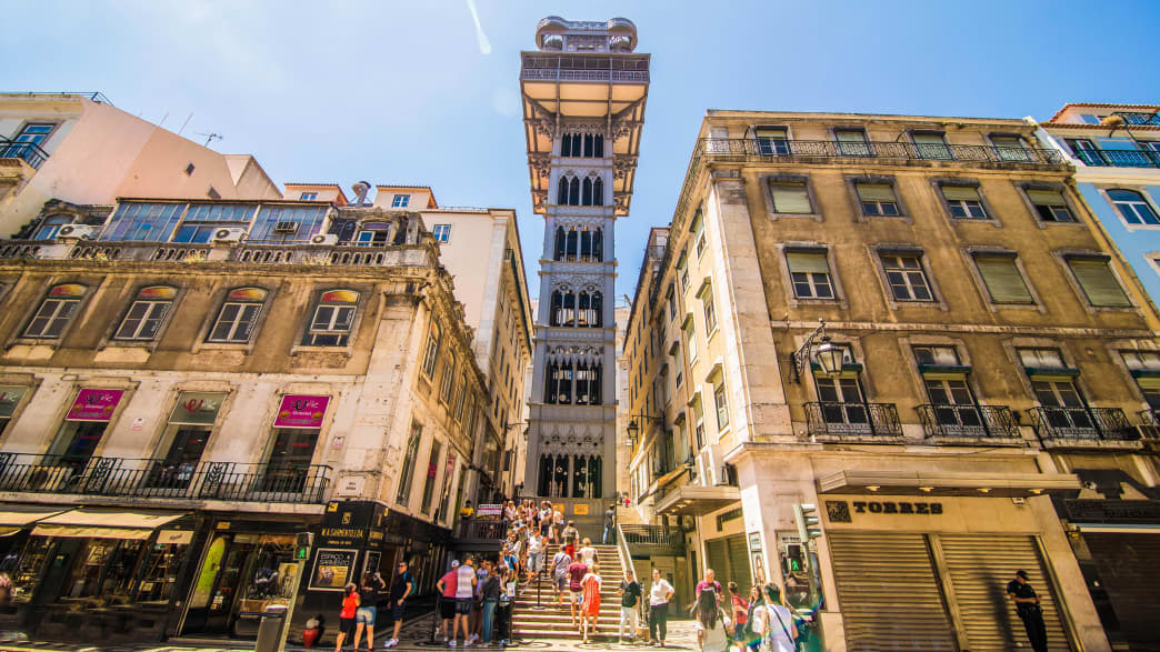 Der Aufzug Santa Justa in Lissabon