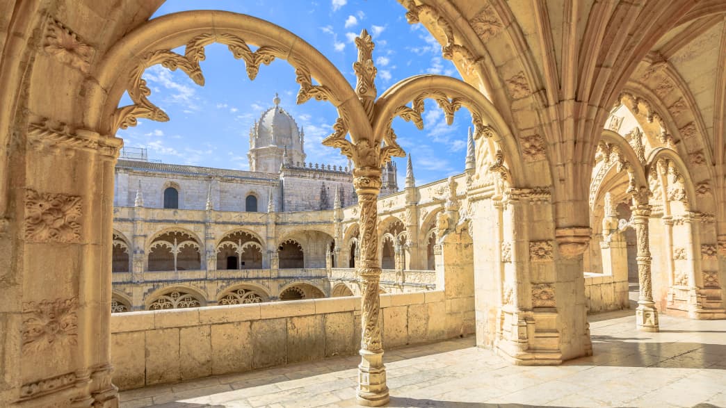 Kreuzgang des Mosteiro dos Jerónimos im Hieronymusklosters in Lissabon