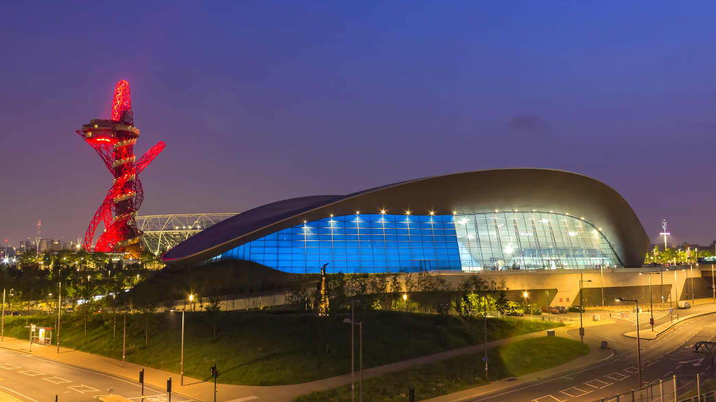 Blick auf das ArcelorMittal Orbit und London Aquatics Centre