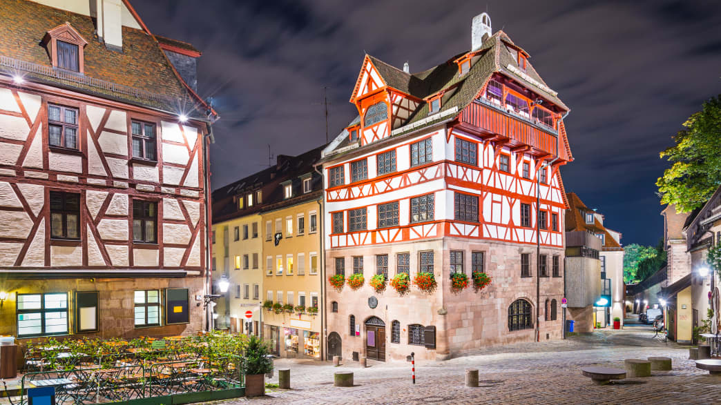 Albrecht-Dürer-Haus in Nürnberg bei Nacht