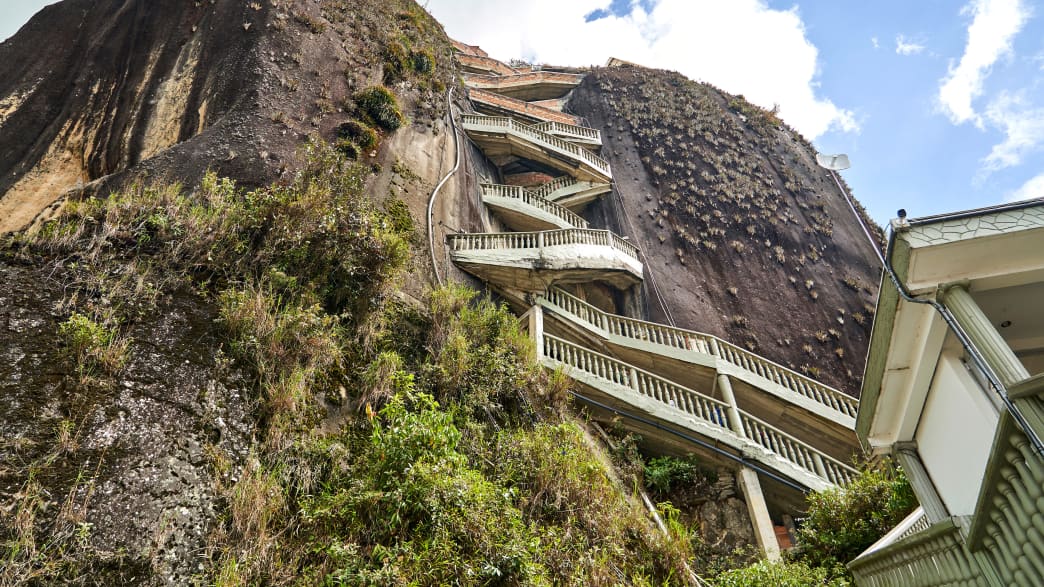 Nahaufnahme der Teppe am Penon de Guatape
