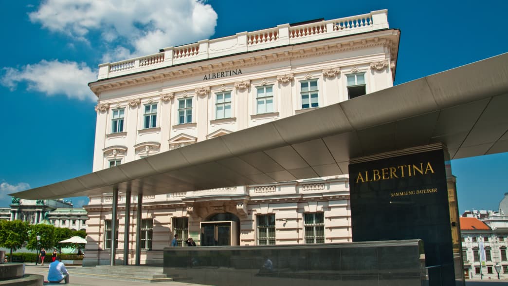Außenansicht der Albertina in Wien
