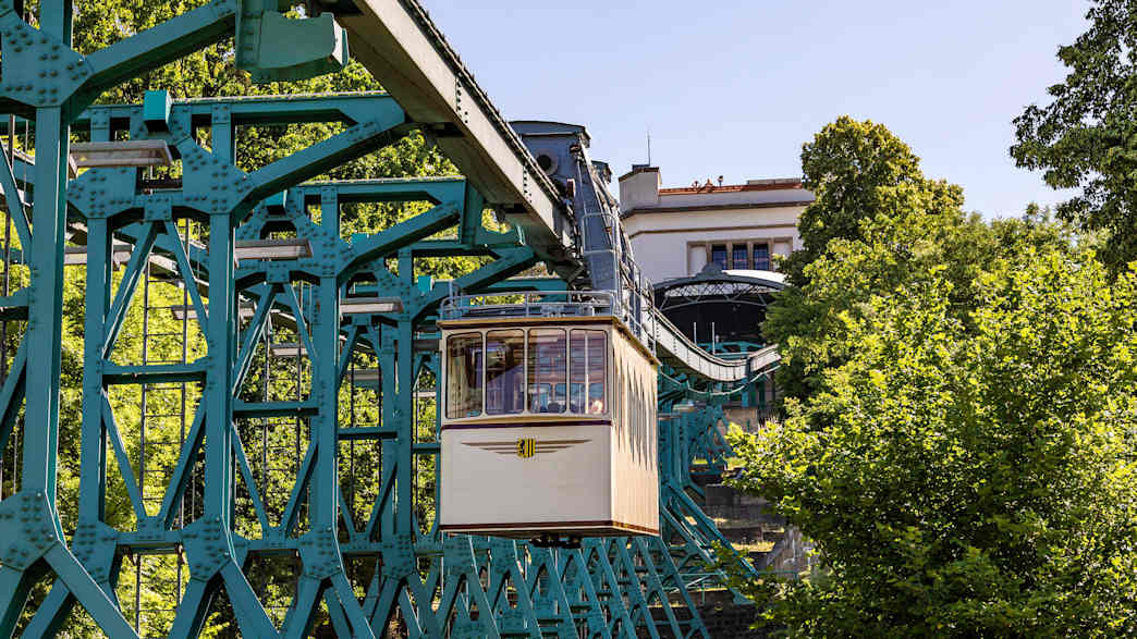 Schwebebahn in Dresden