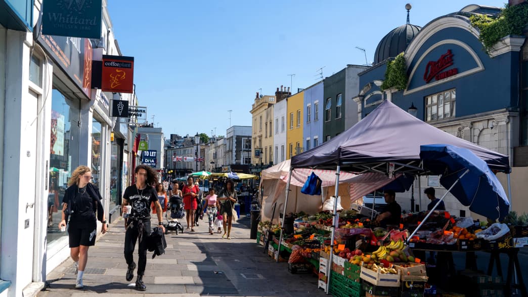 Besucher auf dem Portobello Road Market