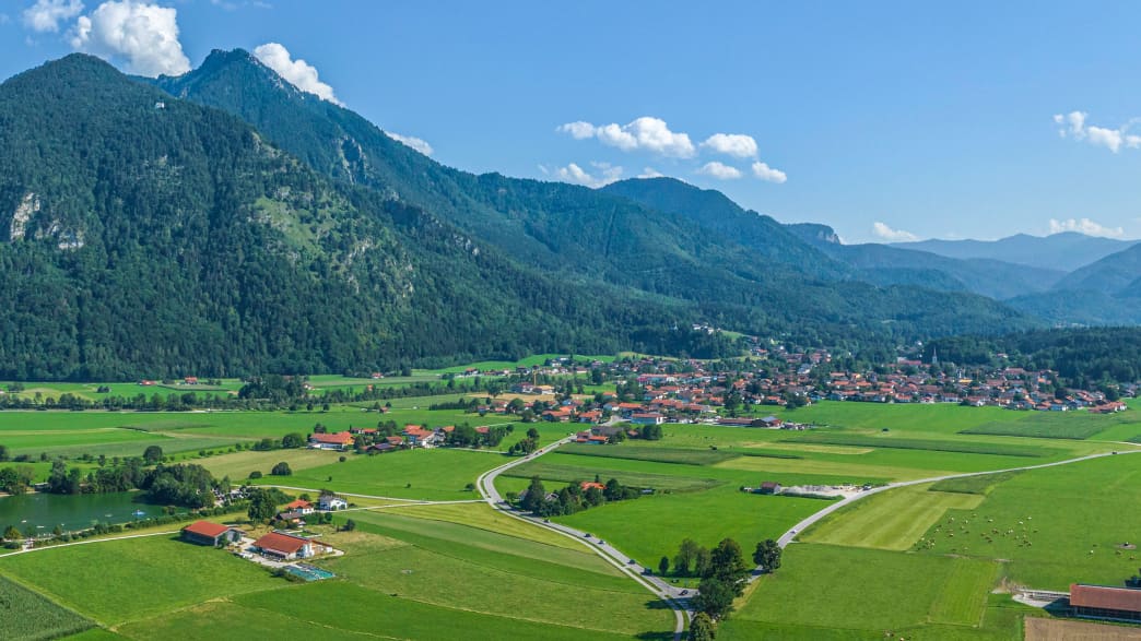 Blick auf Marquartstein im oberbayerischen Chiemgau