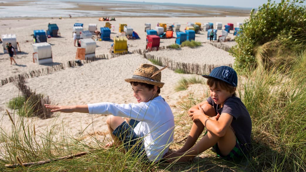 Kinder am Strand von Föhr
