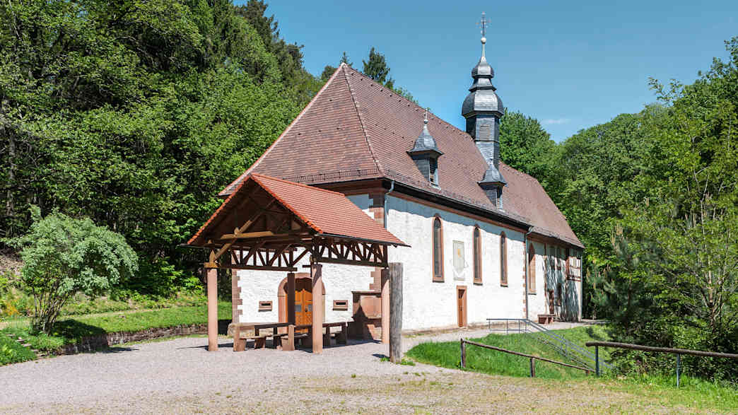 Die Kolmerbergkapelle auf dem Kolmerberg in Dörrenbach