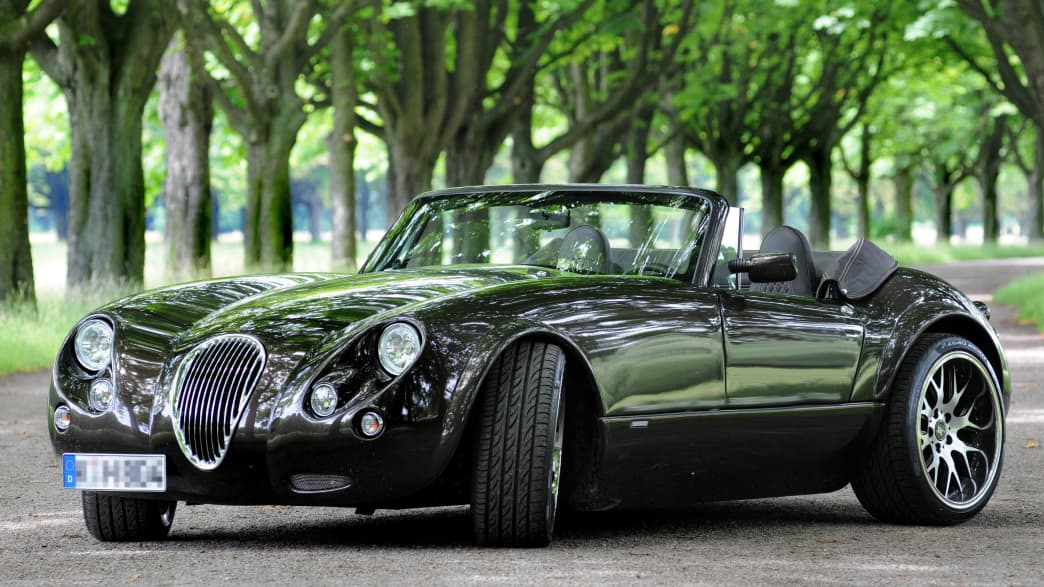 Wiesmann Roadster MF3 stehend