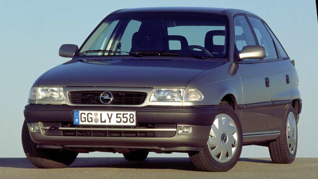 Opel Astra 1.6 16V GLS (08/94 - 06/96) 1 Opel Astra 1.6 16V GLS (08/94 - 06/96) 1
