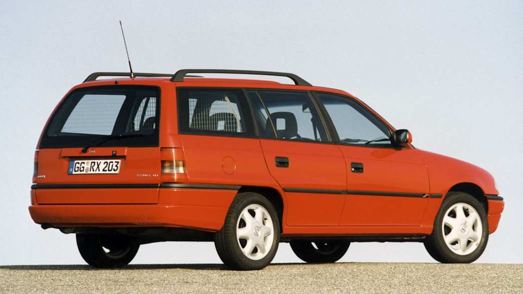 Opel Astra Caravan 1.4 Club (08/94 - 06/96) 2 Opel Astra Caravan 1.4 Club (08/94 - 06/96) 2