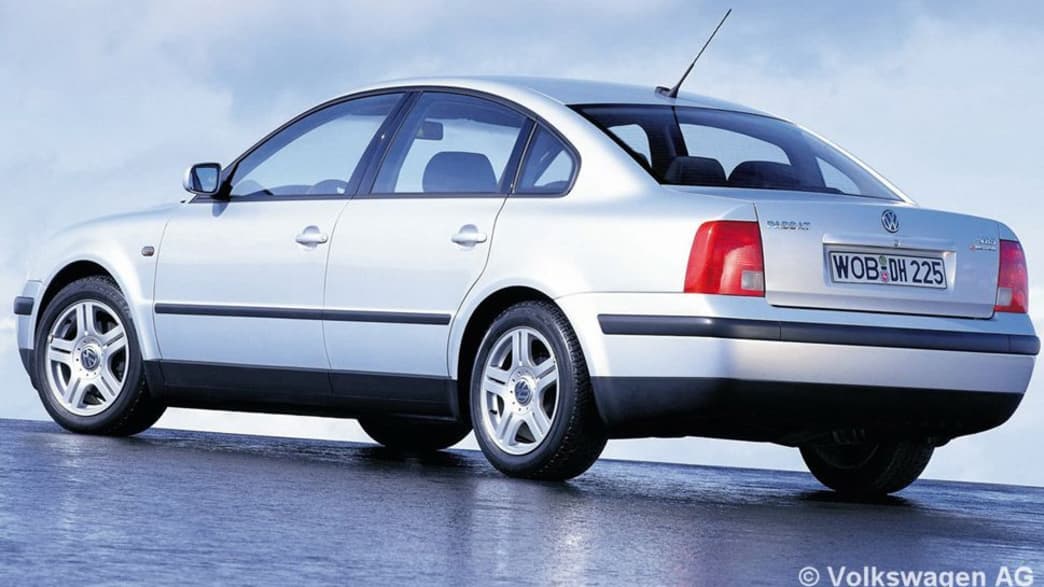 VW Passat 2.3 V5 Trendline (04/99 - 09/00) 3 VW Passat 2.3 V5 Trendline (04/99 - 09/00) 3