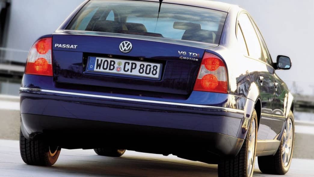 VW Passat 2.5 V6 TDI Highline 4MOTION (07/03 - 12/04) 4 VW Passat 2.5 V6 TDI Highline 4MOTION (07/03 - 12/04) 4