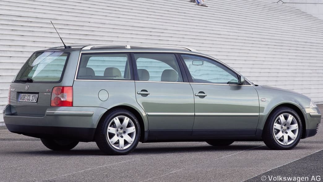 VW Passat Variant 2.3 V5 Highline (09/00 - 02/03) 2 VW Passat Variant 2.3 V5 Highline (09/00 - 02/03) 2
