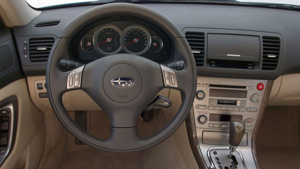 Subaru Outback 2.5 (09/03 - 10/05) 3 Subaru Outback 2.5 (09/03 - 10/05) 3