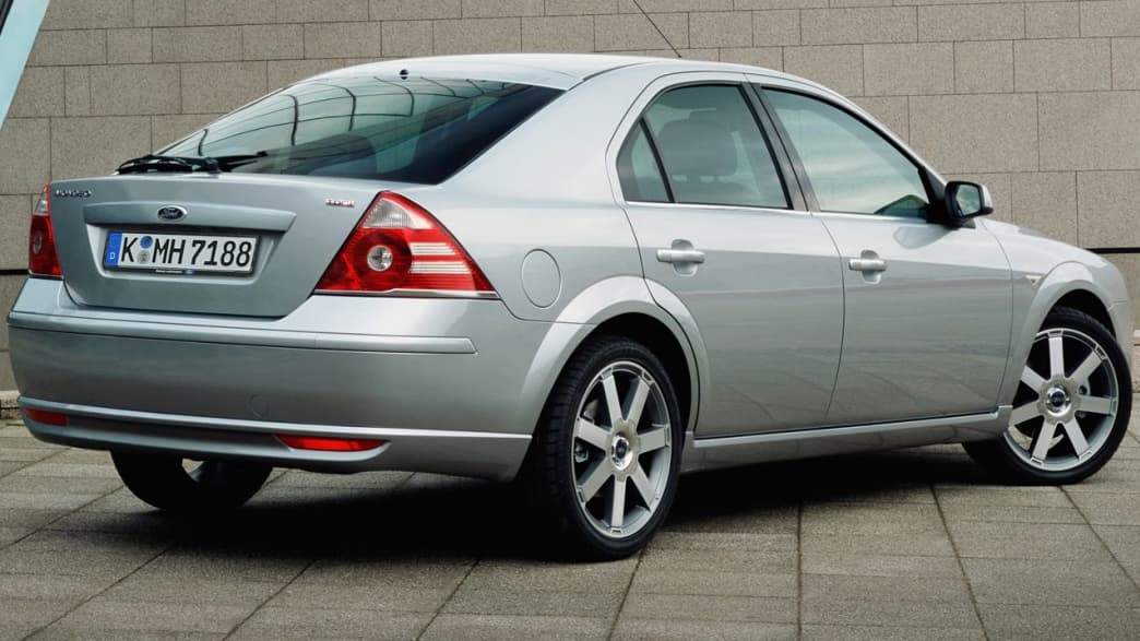 Ford Mondeo 1.8 Ghia (05/05 - 06/07) 3 Ford Mondeo 1.8 Ghia (05/05 - 06/07) 3