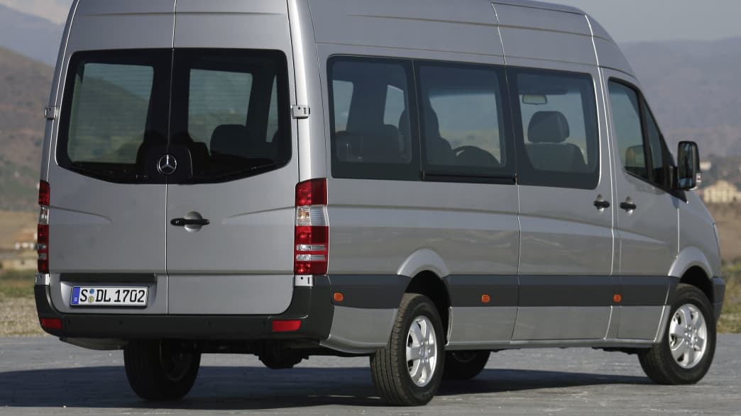 Mercedes-Benz Sprinter Kombi Hochdach lang 3,5t 316 LGT (Autogasbetrieb) (11/11 - 08/13) 2 Mercedes-Benz Sprinter Kombi Hochdach lang 3,5t 316 LGT (Autogasbetrieb) (11/11 - 08/13) 2