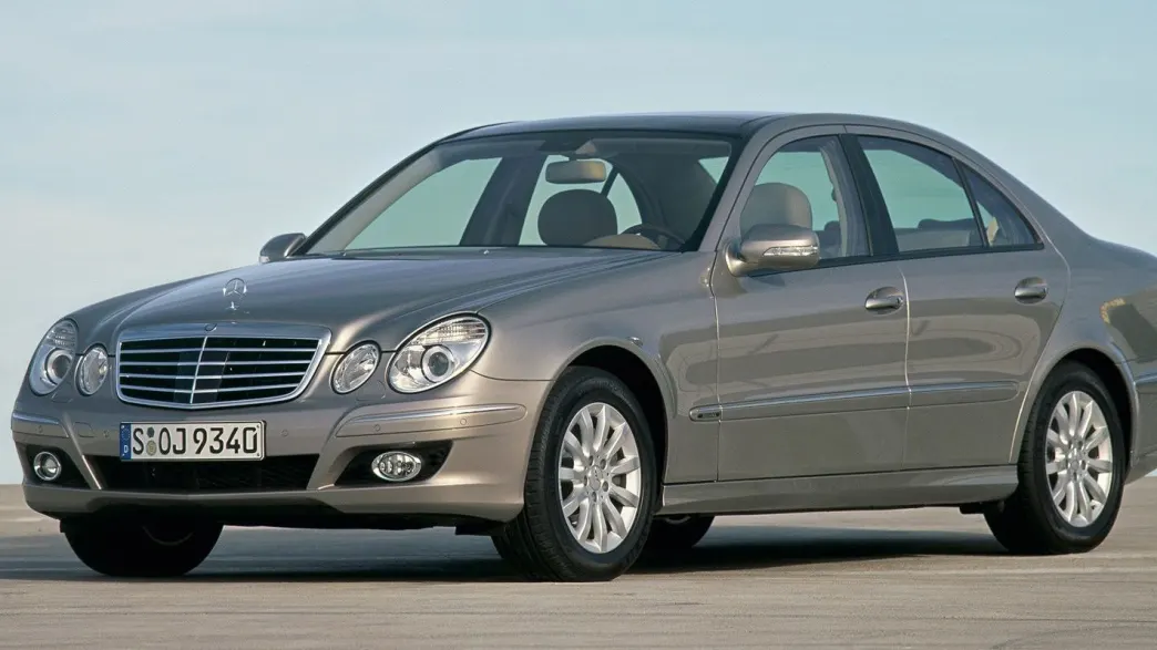 Mercedes-Benz E 220 CDI Elegance Automatik (06/06 - 01/08): Technische  Daten, Bilder, Preise