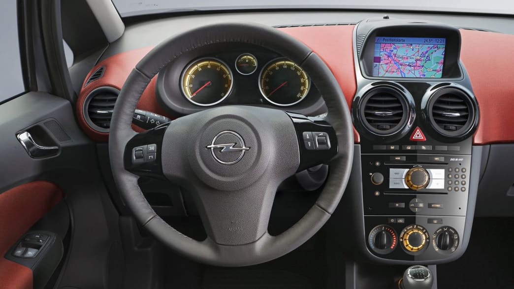 Opel Corsa 1.4 Twinport Navi Automatik (10/07 - 11/07) 5 Opel Corsa 1.4 Twinport Navi Automatik (10/07 - 11/07) 5