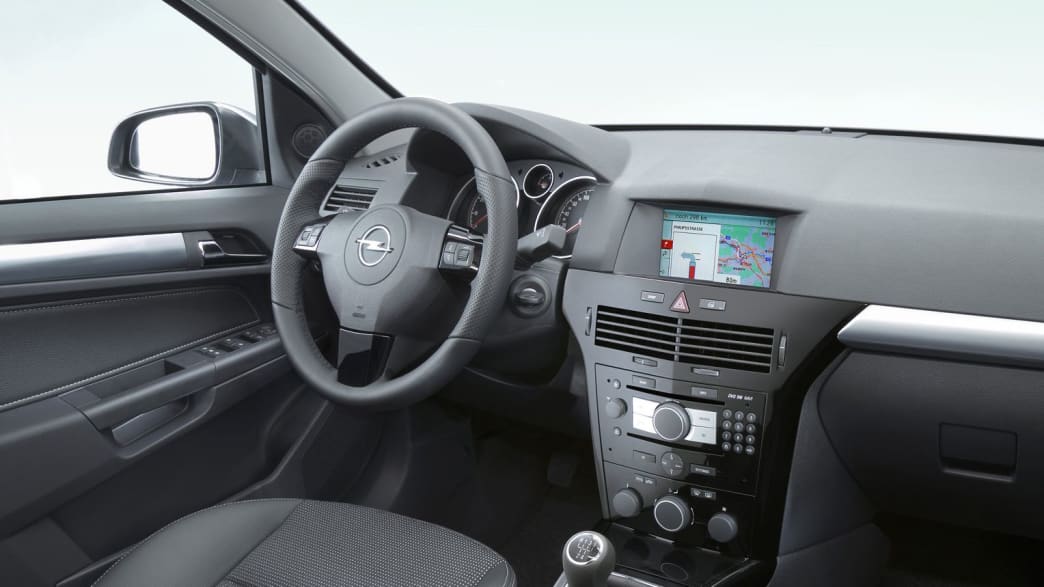 Opel Astra 1.3 CDTI Innovation "110 Jahre" Easytronic (12/08 - 10/09) 5 Opel Astra 1.3 CDTI Innovation "110 Jahre" Easytronic (12/08 - 10/09) 5