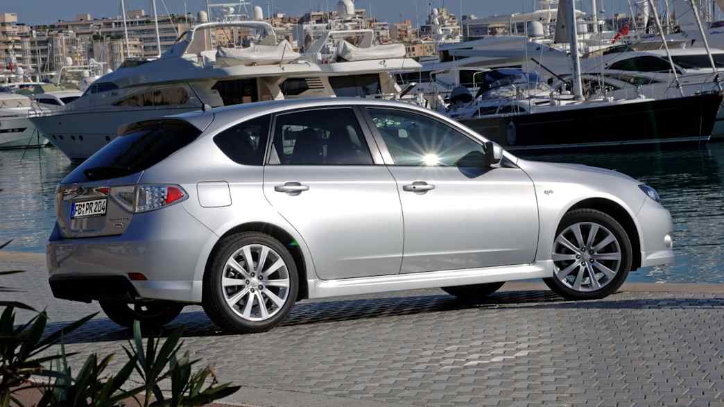 Subaru Impreza 2.0R ecomatic Active Automatik (Benzinbetrieb) (09/10 - 10/11) 3 Subaru Impreza 2.0R ecomatic Active Automatik (Benzinbetrieb) (09/10 - 10/11) 3