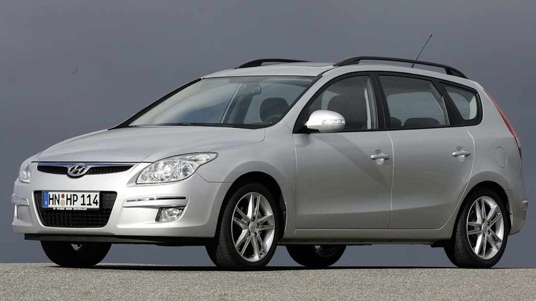 Hyundai i30 cw 1.6 CRDi Comfort (03/08 - 07/09) 2 Hyundai i30 cw 1.6 CRDi Comfort (03/08 - 07/09) 2