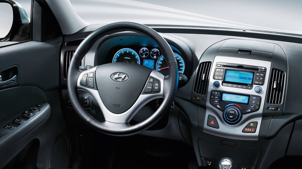 Hyundai i30 cw 1.6 CRDi Comfort (03/08 - 07/09) 5 Hyundai i30 cw 1.6 CRDi Comfort (03/08 - 07/09) 5