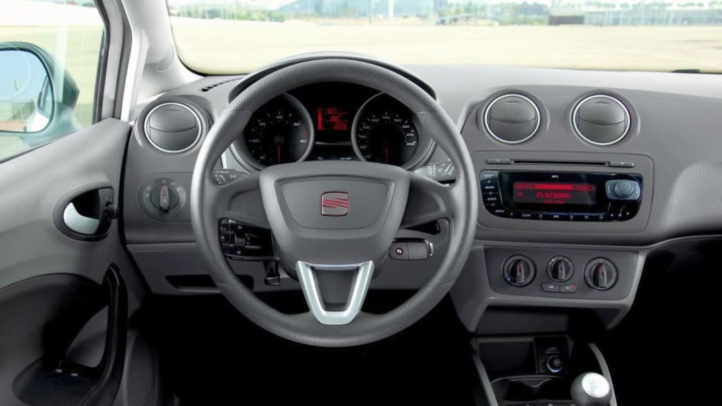 SEAT Ibiza 1.4 16V Copa (04/11 - 03/12) 5 SEAT Ibiza 1.4 16V Copa (04/11 - 03/12) 5