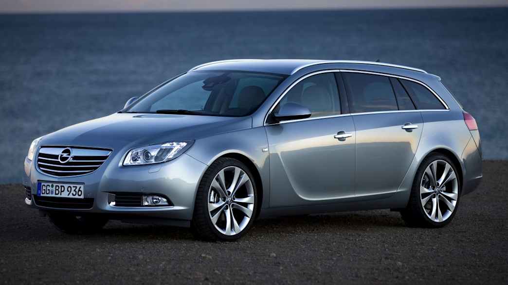 Opel Insignia Sports Tourer 2.0 Turbo Design Edition 4x4 (12/10 - 08/11) 2 Opel Insignia Sports Tourer 2.0 Turbo Design Edition 4x4 (12/10 - 08/11) 2